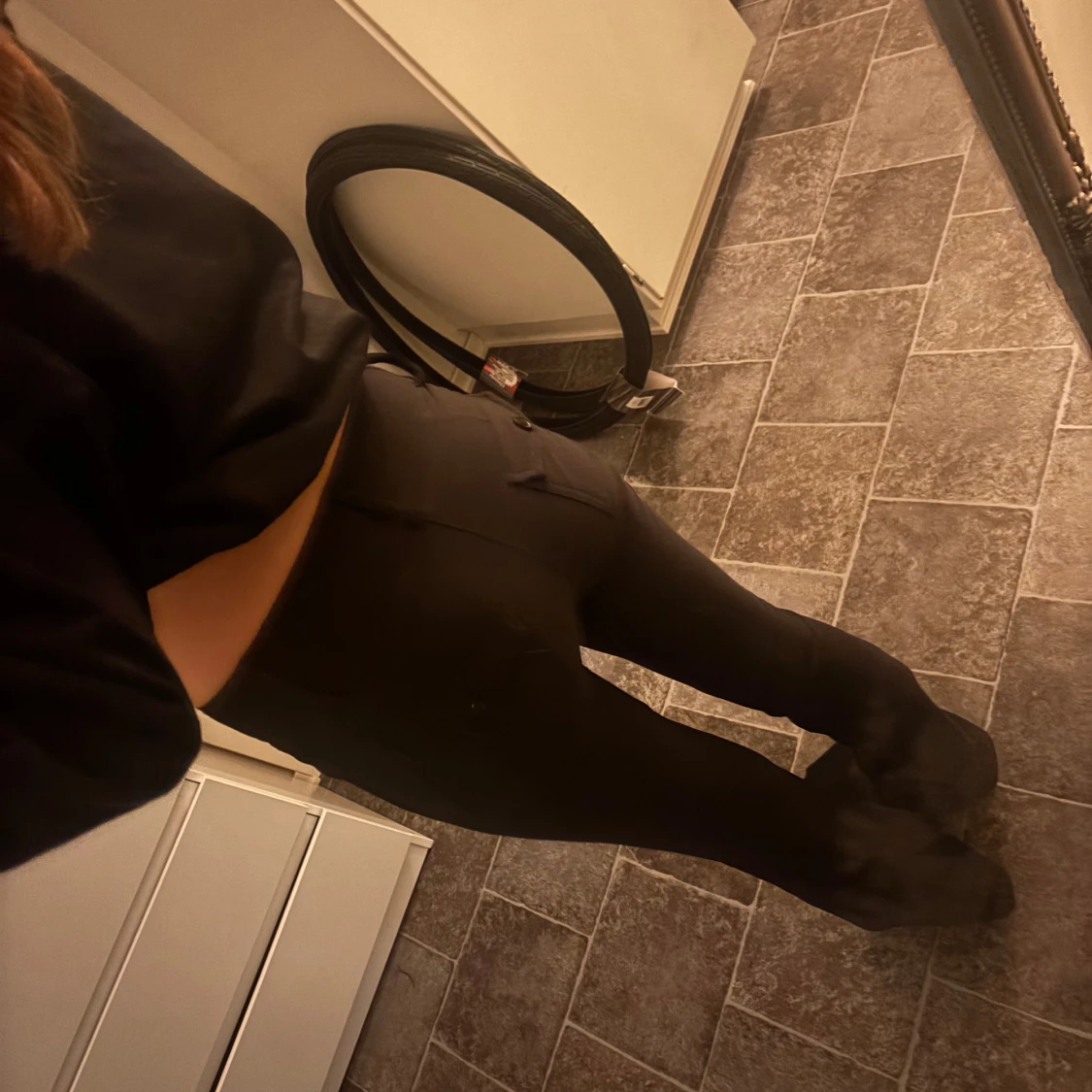 Svarta byxor med bootcut/kostymbyxor - 2