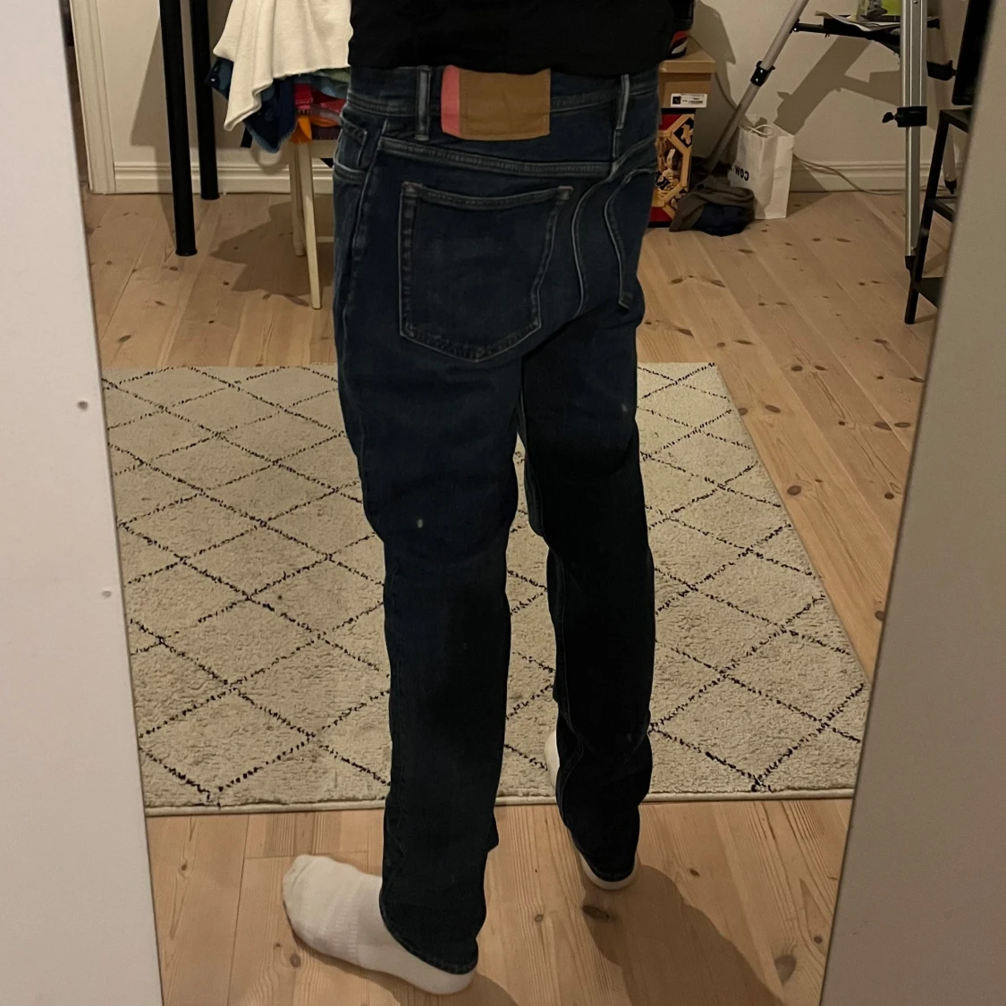 Mörkblå jeans från Acne Studios