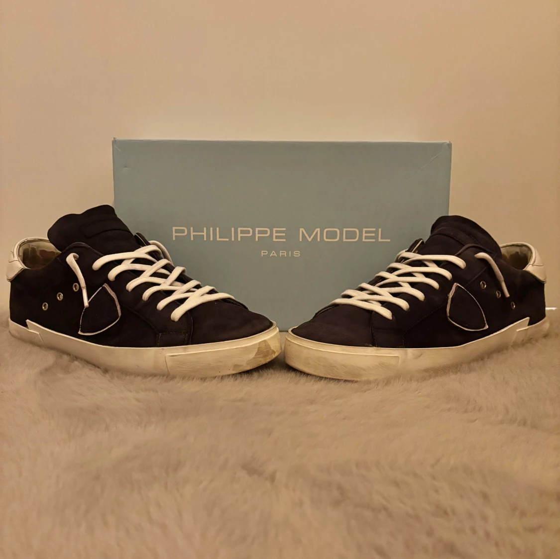 Mörkblåa Philippe Model skor s44