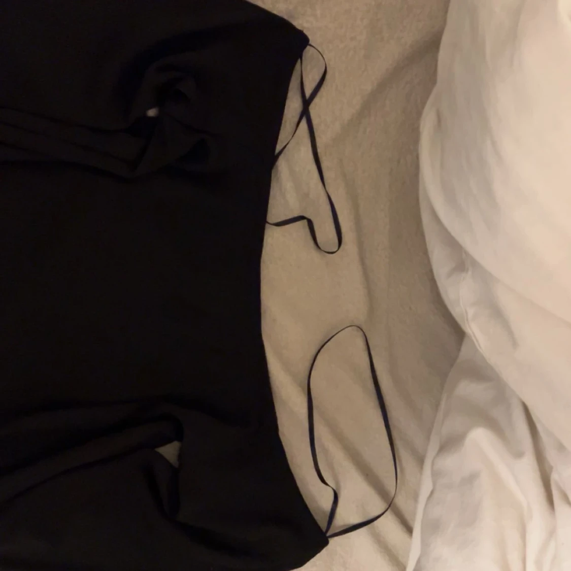 Svart offshoulder tröja - 92