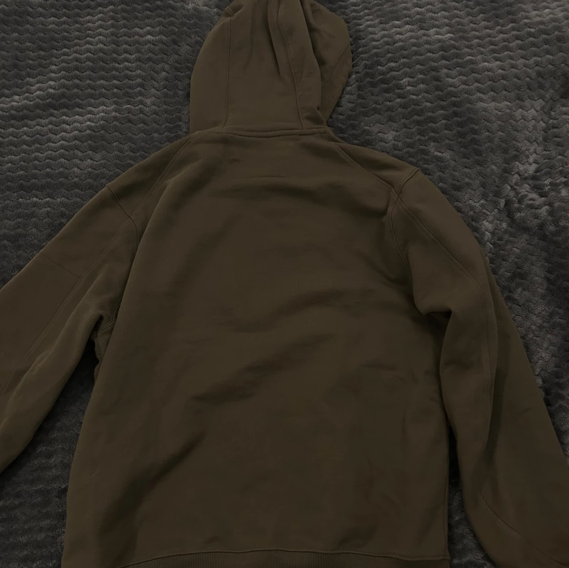 Olivgrön hoodie från C.P. Company - 90