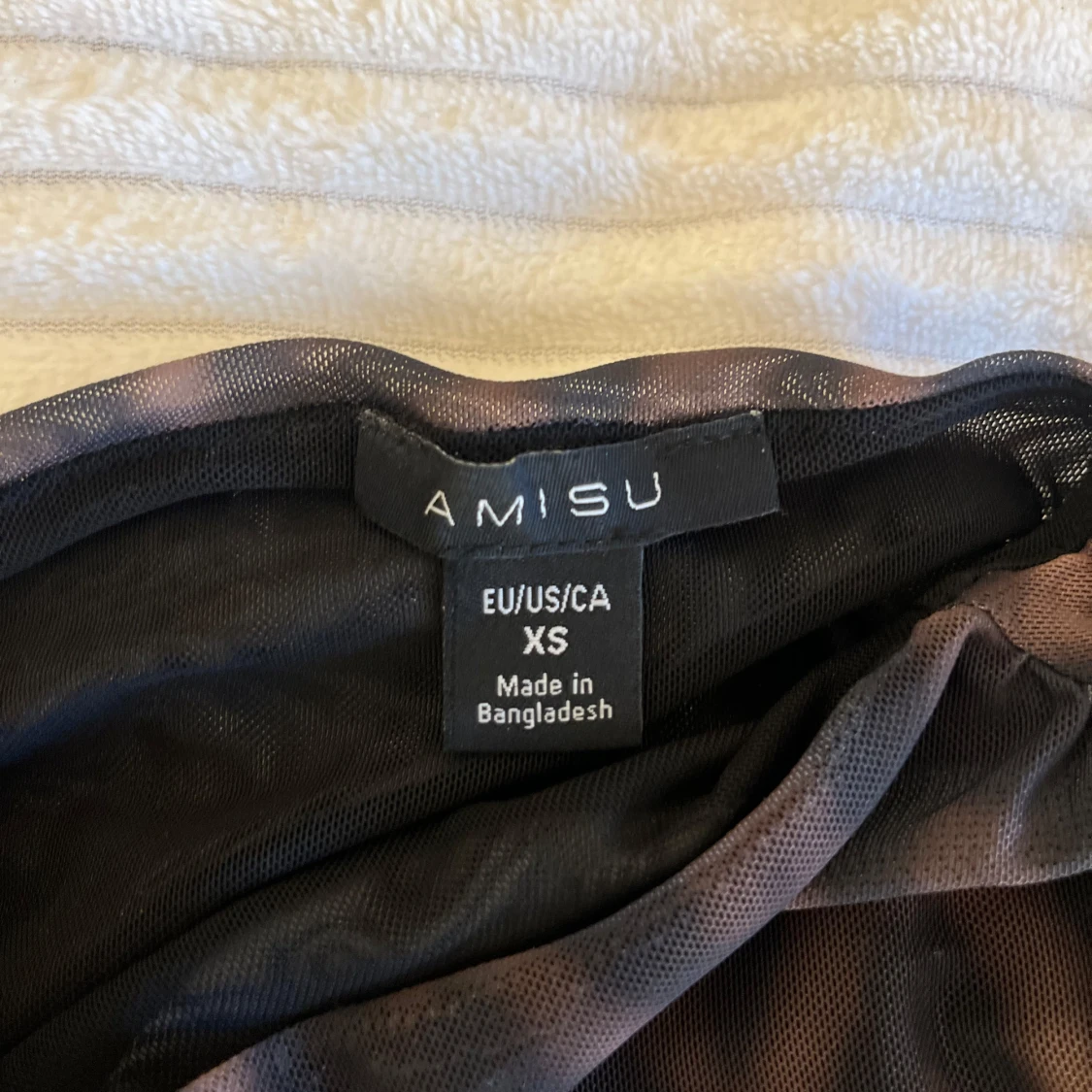 Leopardmönstrad ärmlös topp från Amisu - 2