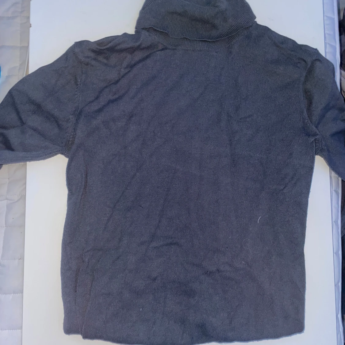 Grå polotröja från H&M - 92