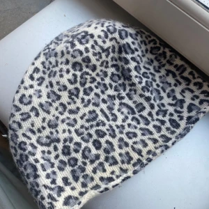 fwss mössa - skit snygg mössa fårn fwss kasmhir