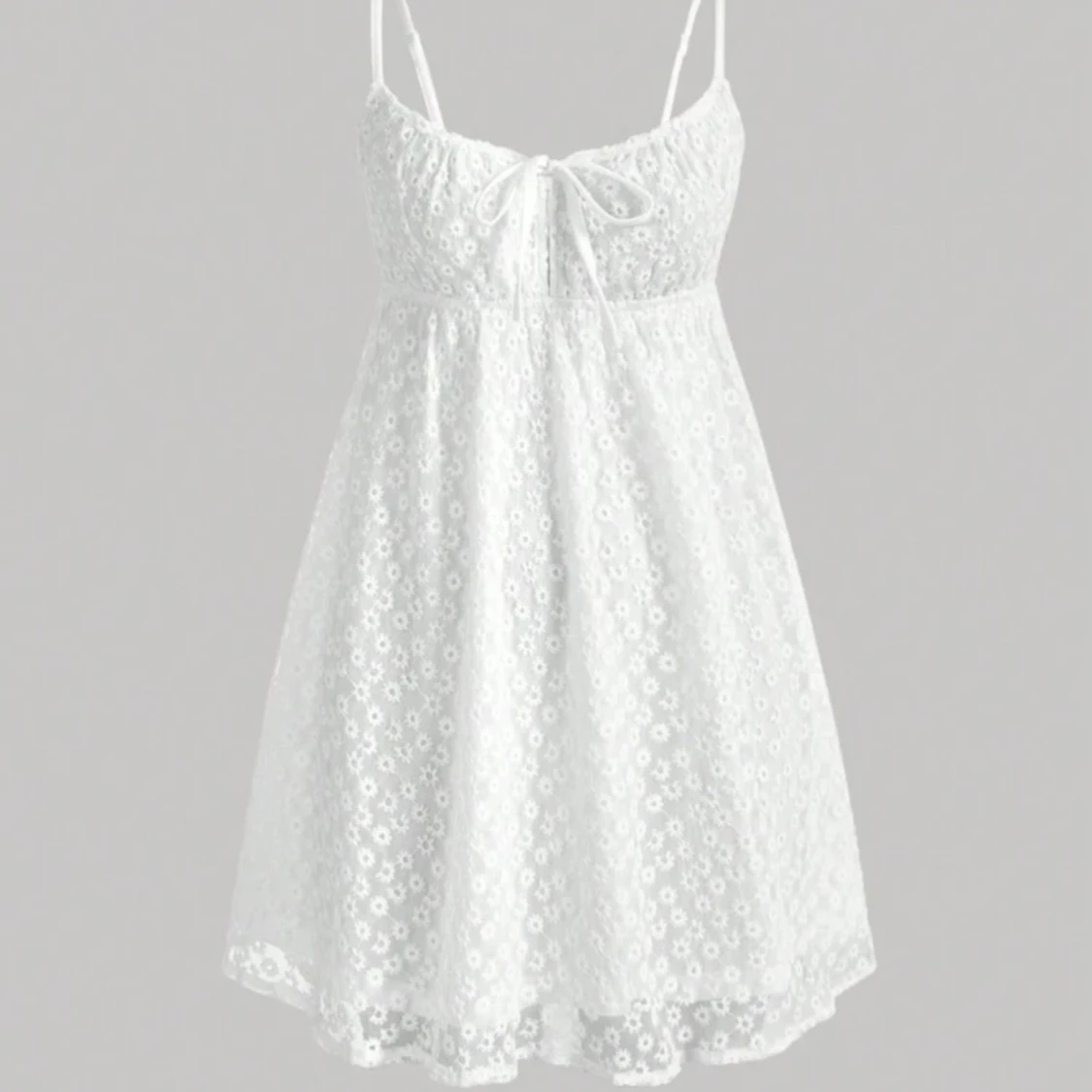 Vit blommig klänning  - 91