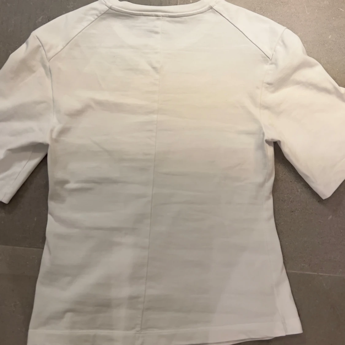 Vit t-shirt från H&M - 93