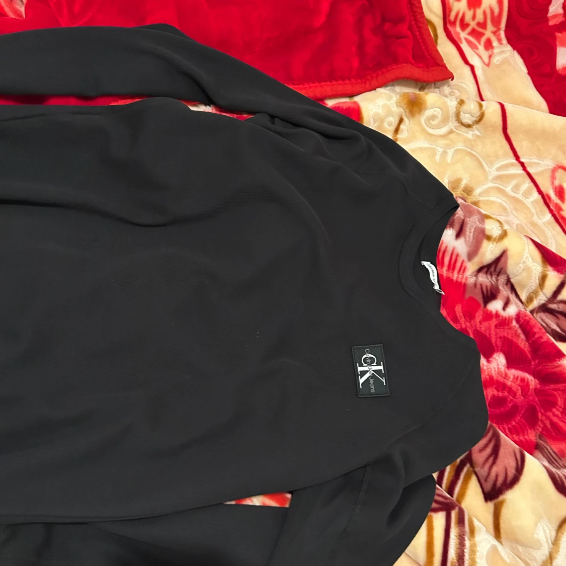 Svart långärmad tröja från Calvin Klein - 90