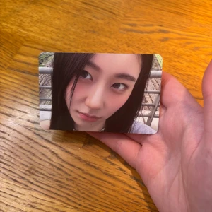Itzy Chaeryeong photocard  - Från Gold album