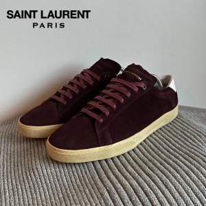 Saint Laurent skor 