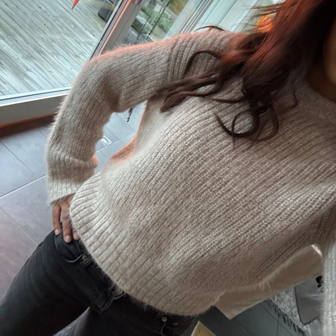 Beige stickad tröja - 91