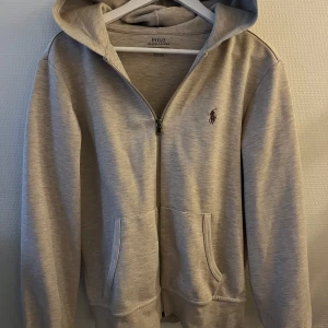 Ralph Lauren kofta - Väldigt snygg och stilren kofta från Ralph Lauren