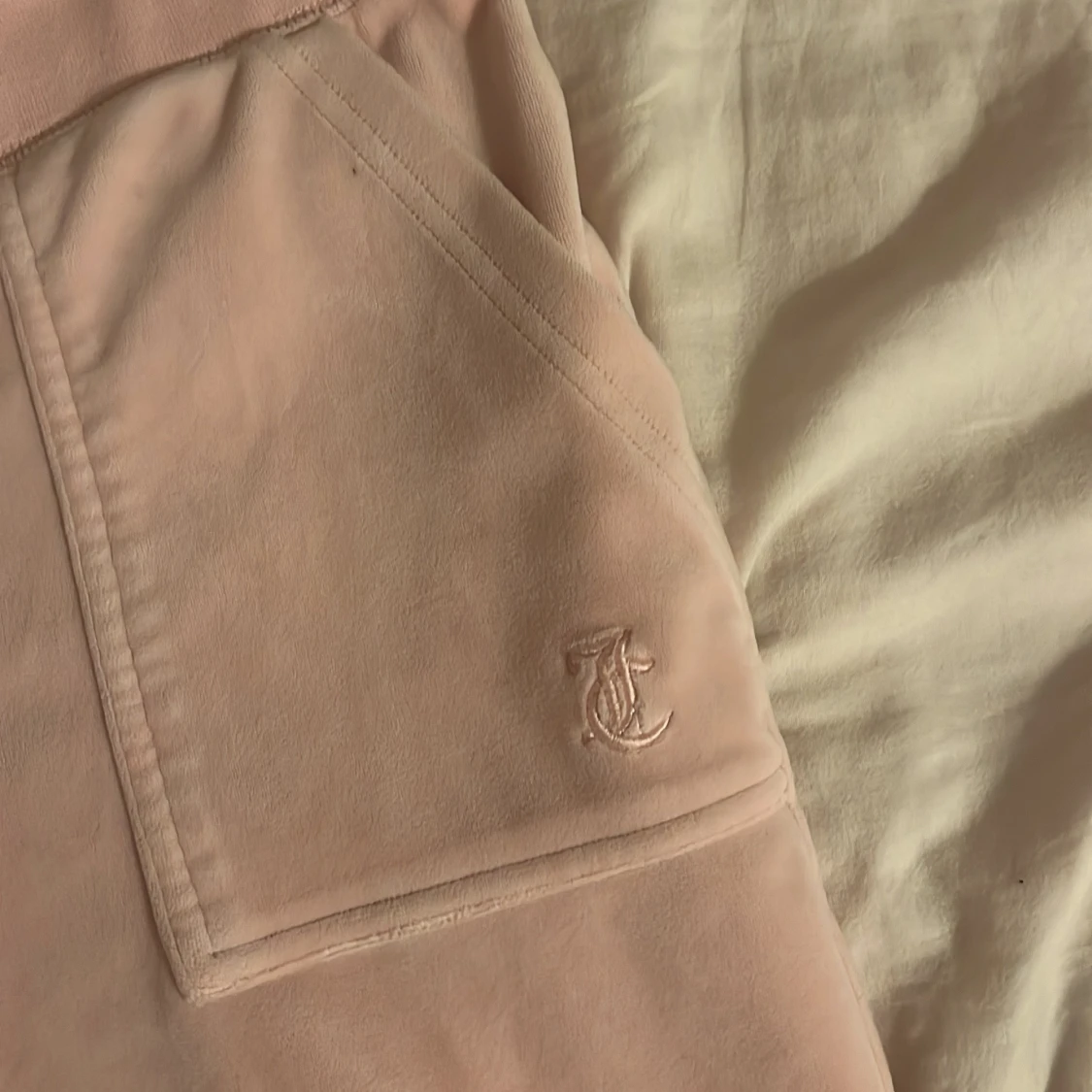 Rosa mjukisbyxor från Juicy Couture - 92