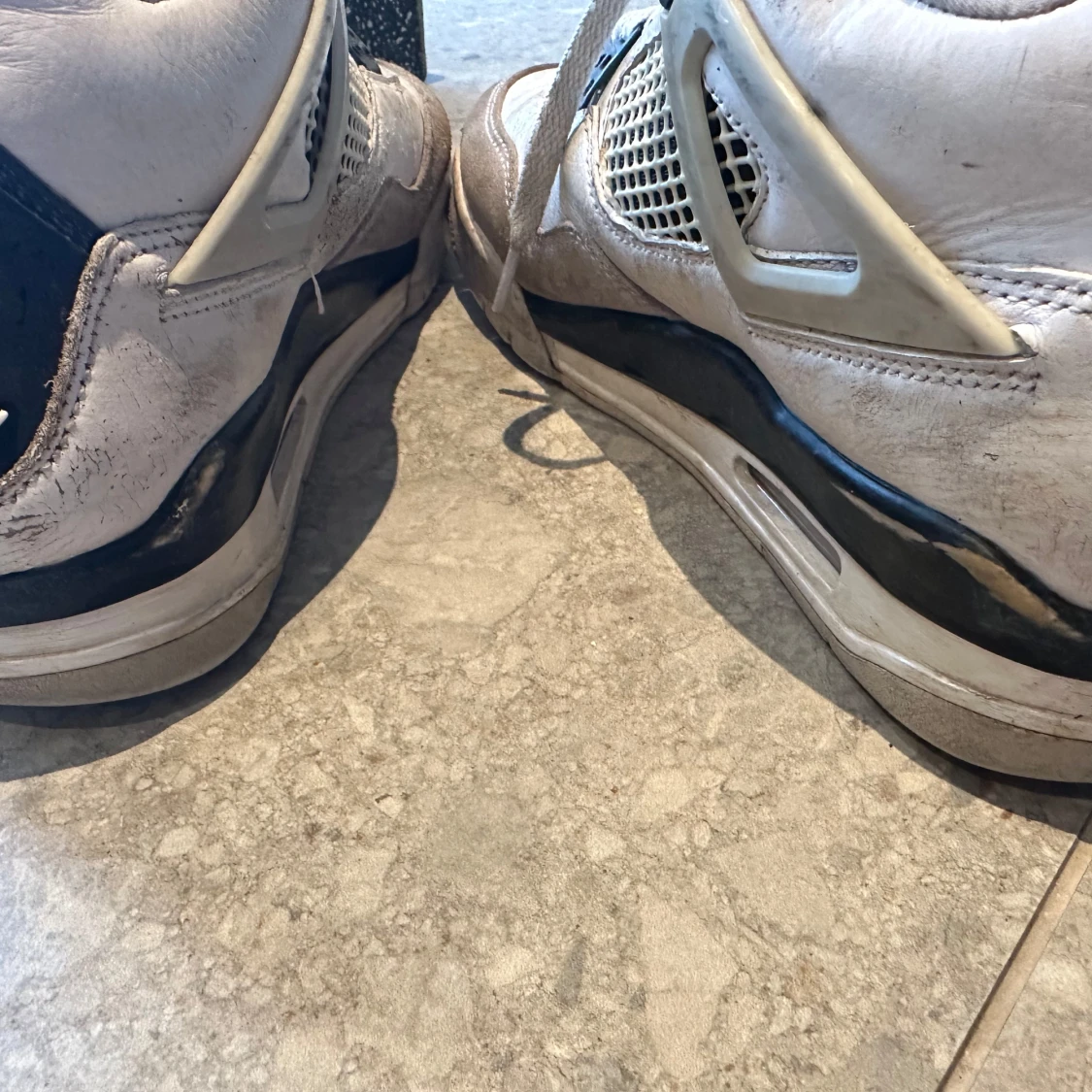 Air Jordan 4 Military Black  - 90