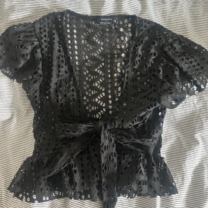 Topp - Sååå fin!😍Använd endast ett fåtal gånger🙌🏻