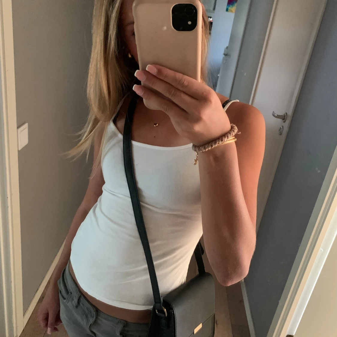 Svart axelväska i skinn