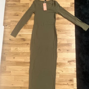 Långklänning  - Från Shein 