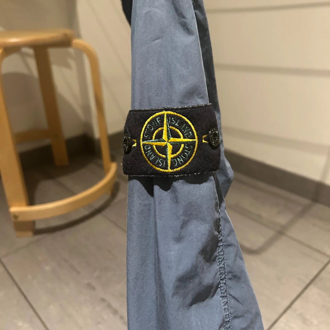 Blå skjorta från Stone Island - 1