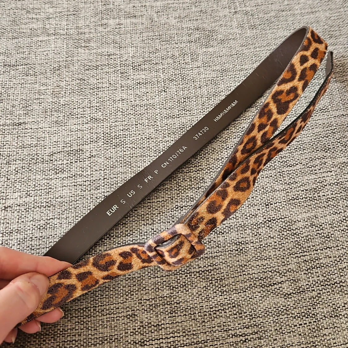 Leopardmönstrat bälte