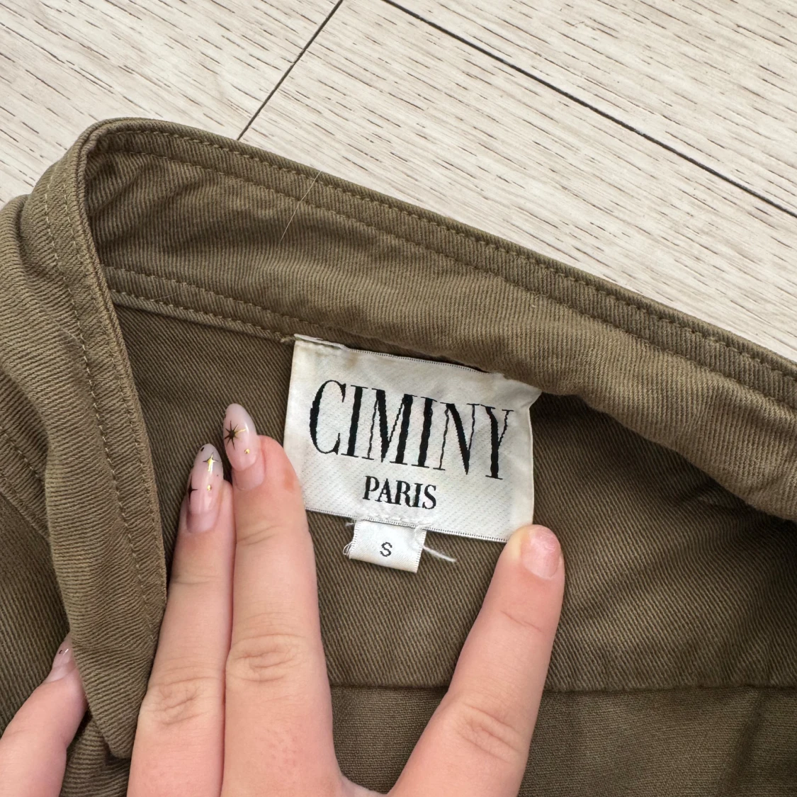 Olivgrön jacka från CiminY Paris - 1