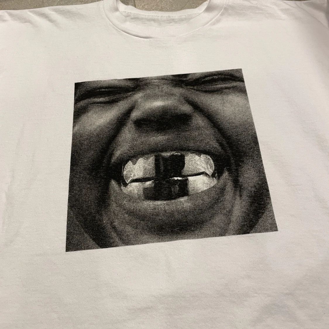 Yeezy bully long sleeve size 1 - 1