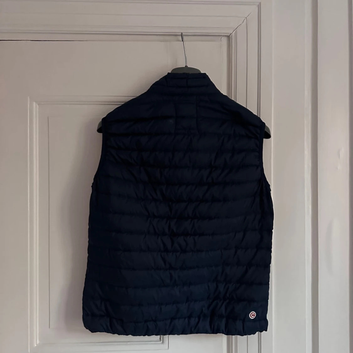 Mörkblå dunväst från Colmar - 1