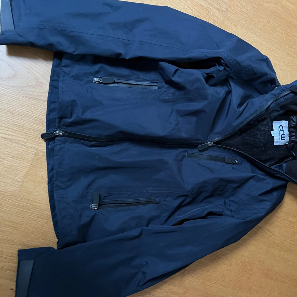 Mörkblå vindjacka från CRW - 92