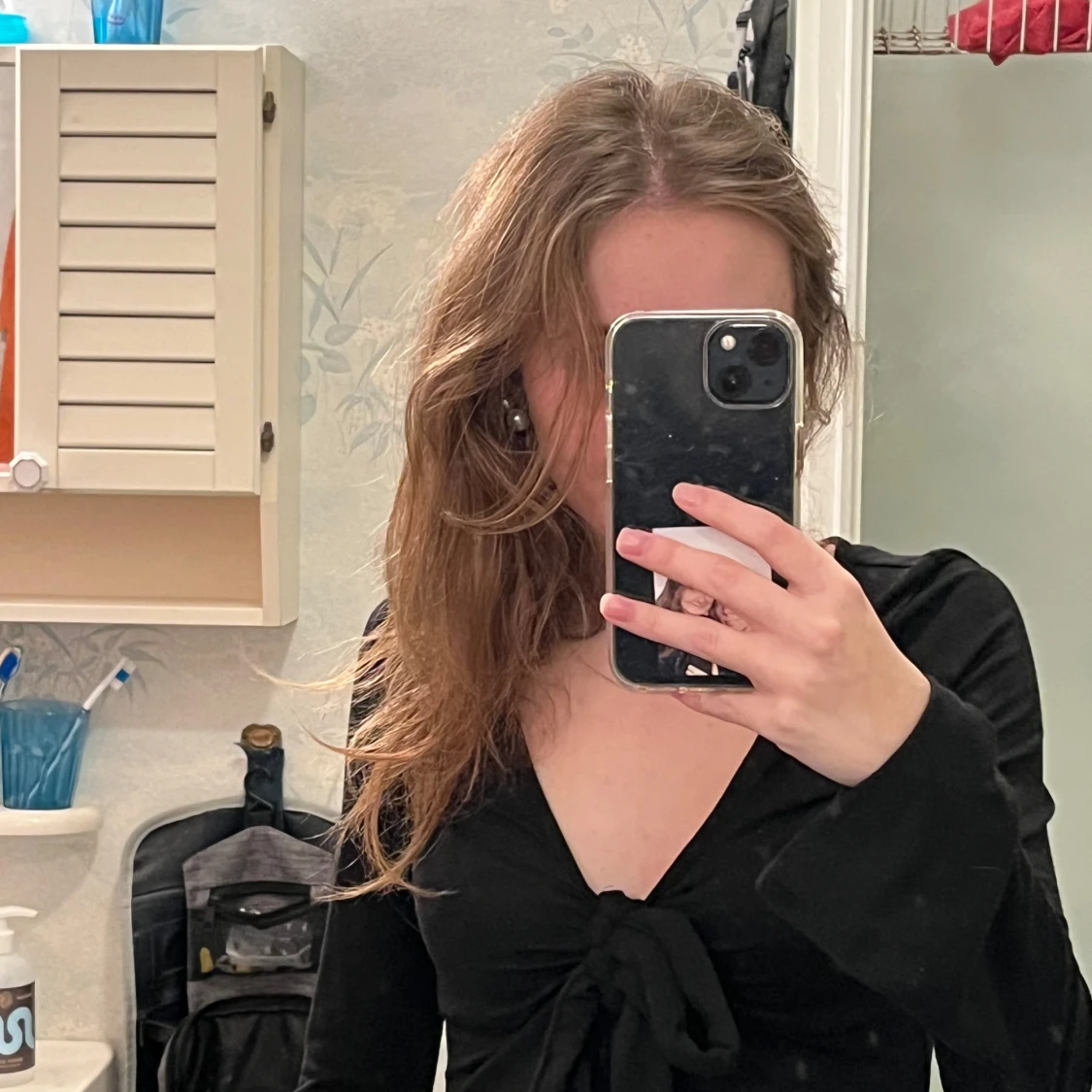 Svart långärmad topp med knyt - 90