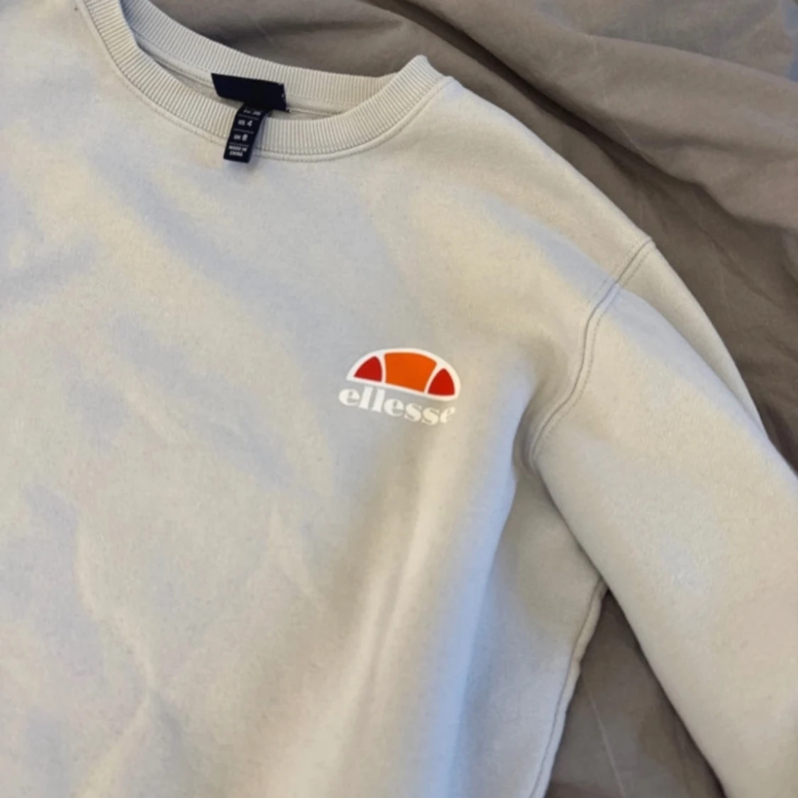 Tvådelat set från Ellesse - 90