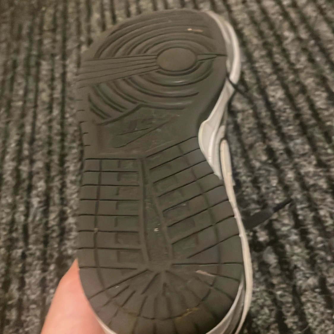 Grå Nike sneakers - 29