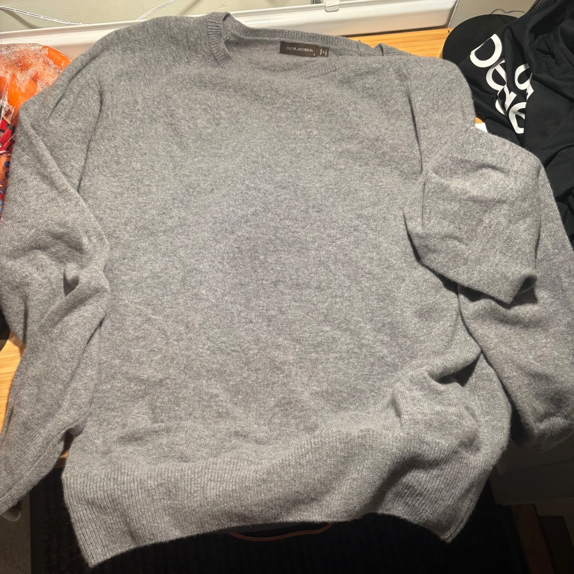 Grå tröja från Oscar Jacobson - 91