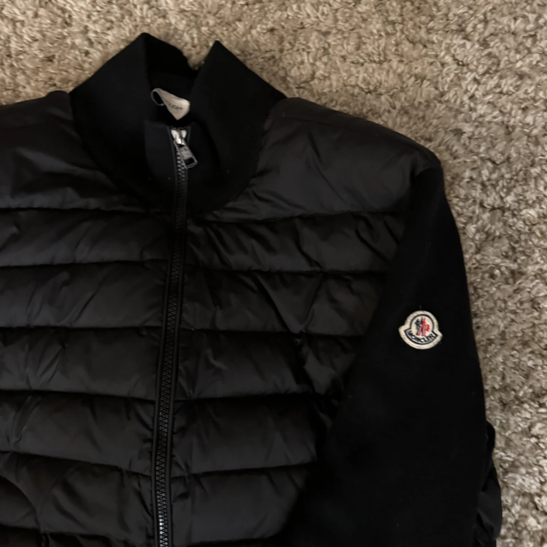 Svart quiltad jacka från Moncler - 90