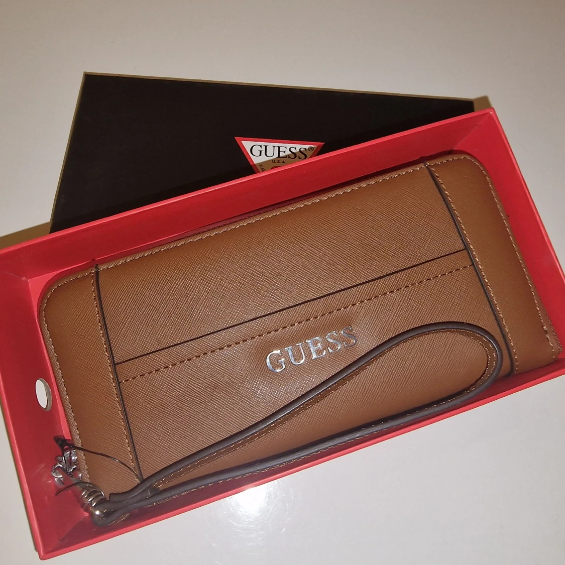 Plånbok från Guess - 90