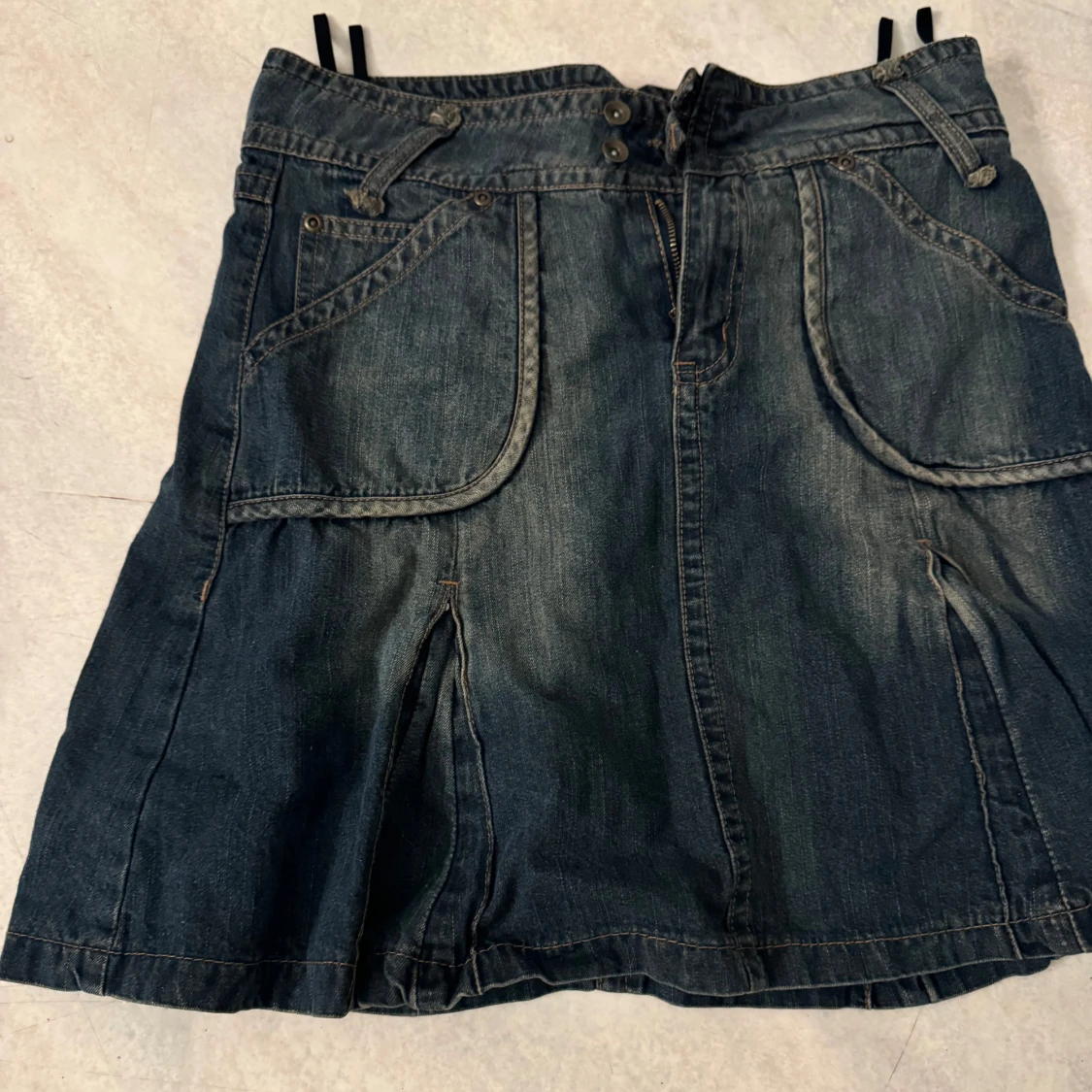 Jeanskjol med fickor - 90