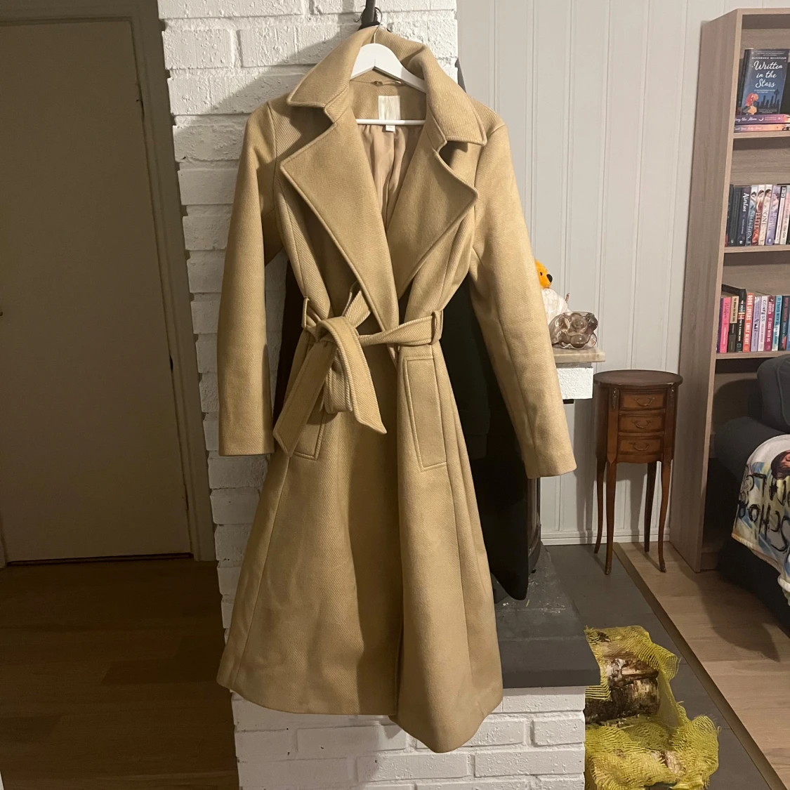 Beige kappa från H&M - 90