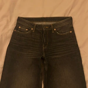 Weekday Ample jeans - W26 L34