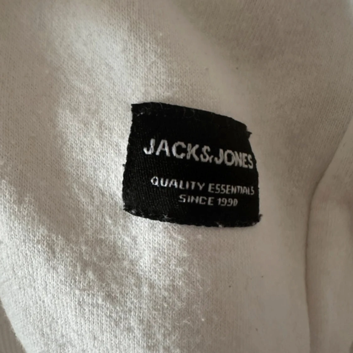 Vit hoodie från Jack & Jones - 90