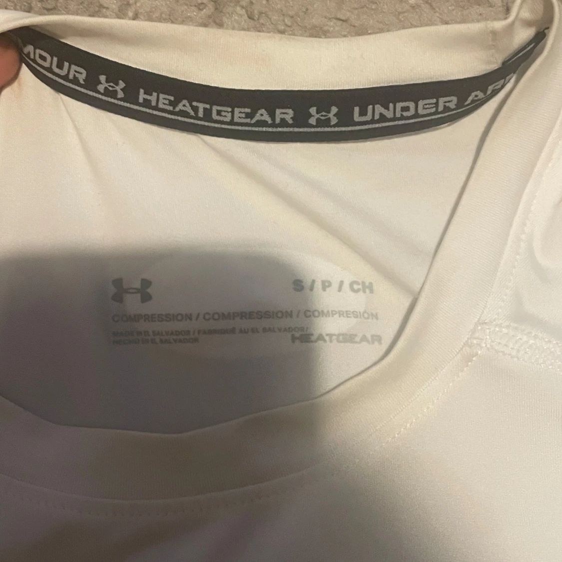  Under Armour compression shirt - 90