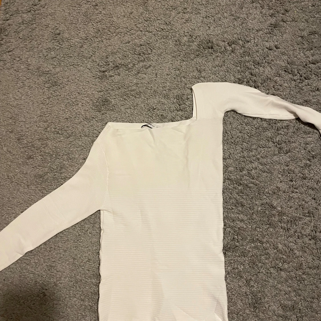 Vit ribbad tröja från Zara - 92