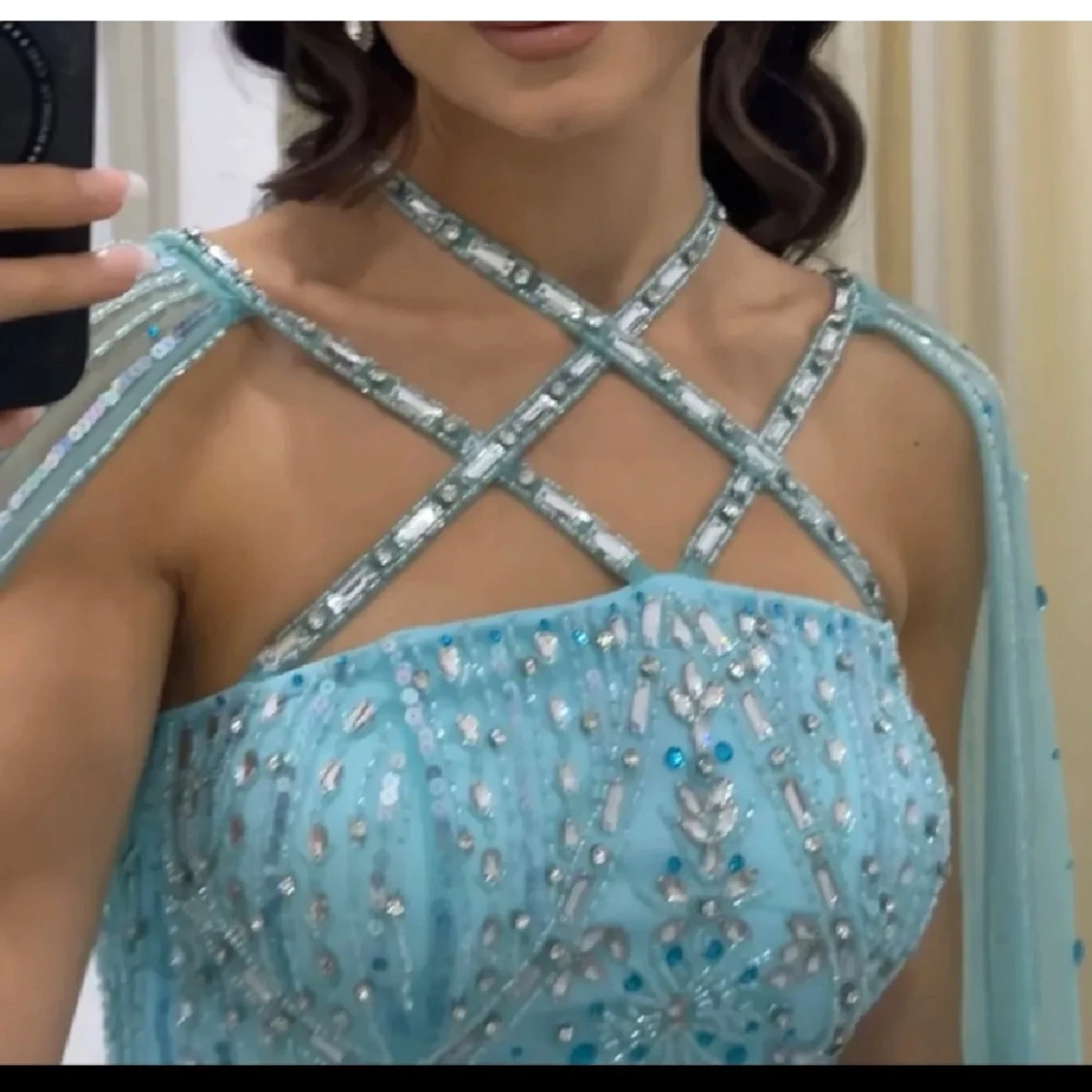 Turkos glittrig långklänning - 3