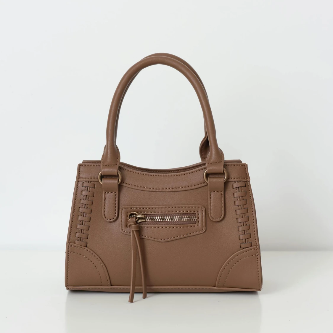 Brun handväska  - 91