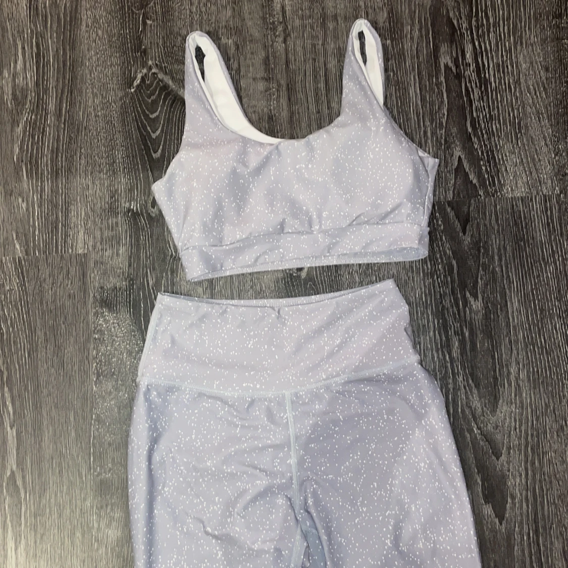 Grå sporttopp och leggings från Shein