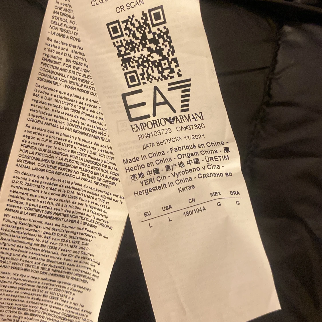 Svart lättviktsjacka från Emporio Armani - 93