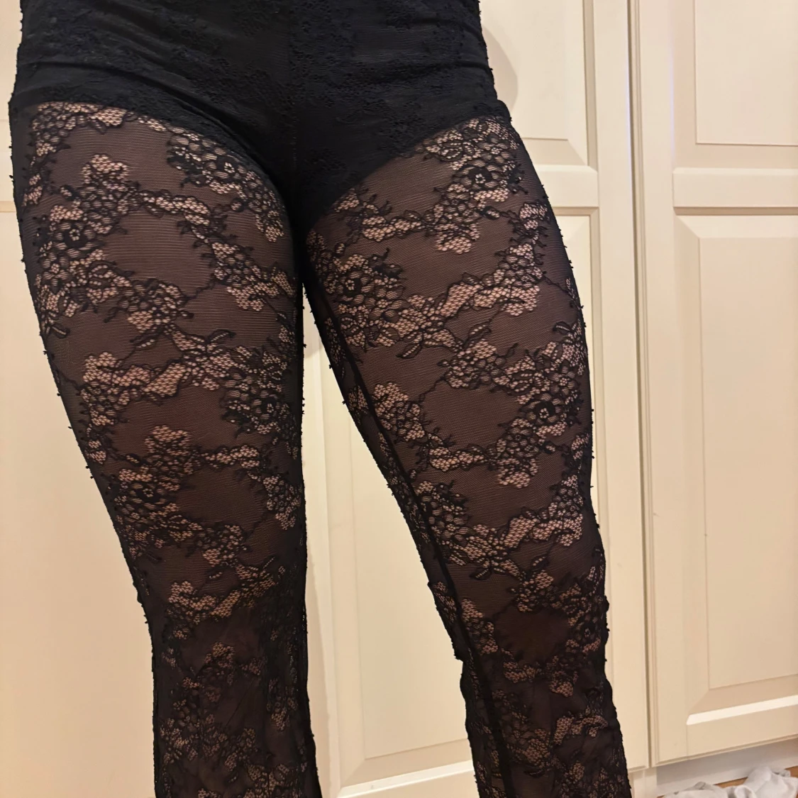 Svarta spetsbyxor från Zara - 92