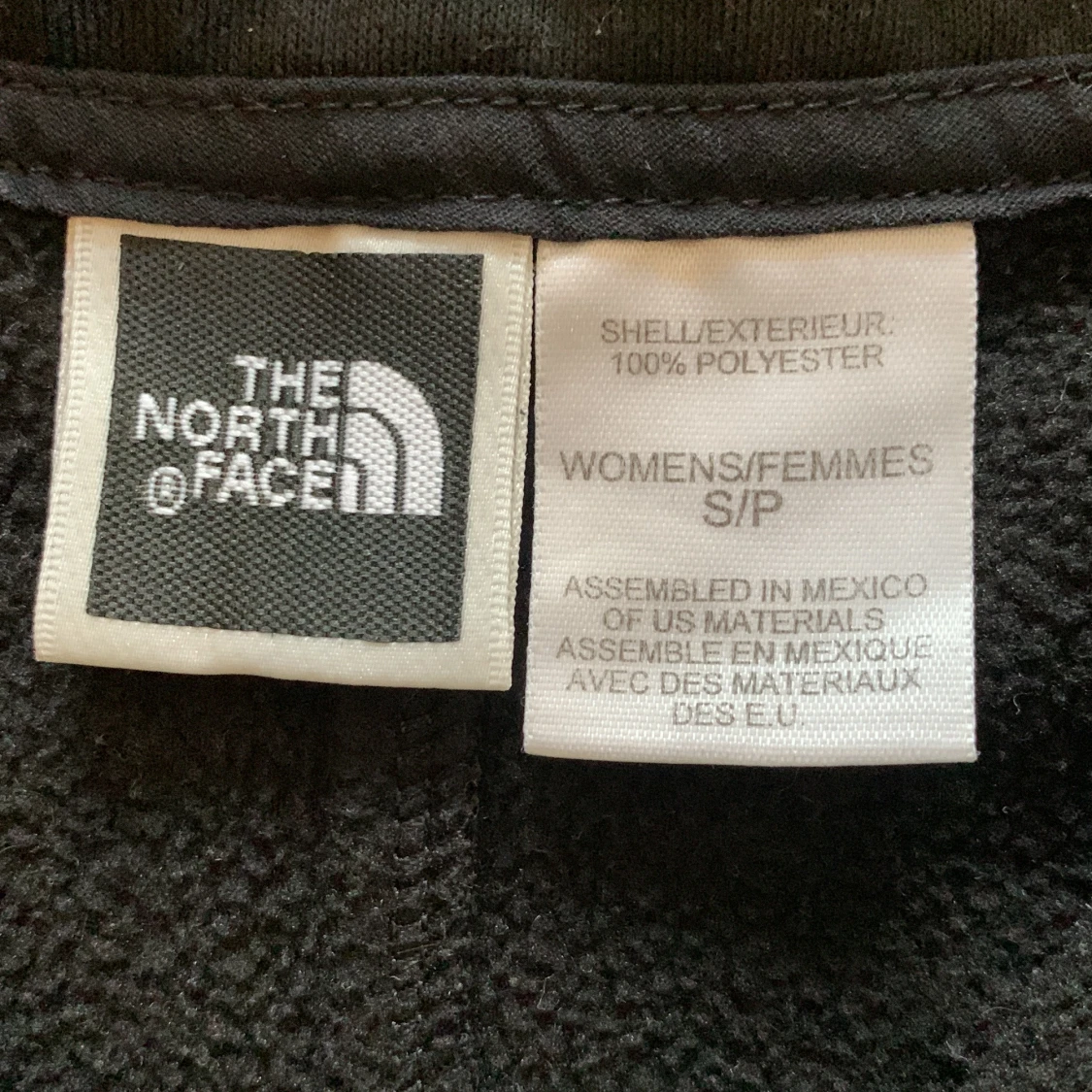 Svart fleece från The North Face - 32