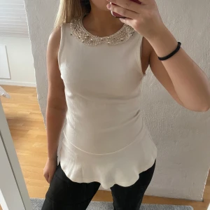 Pemplumtopp - Peplumtopp som passar till vardag och fest 🥰🥰