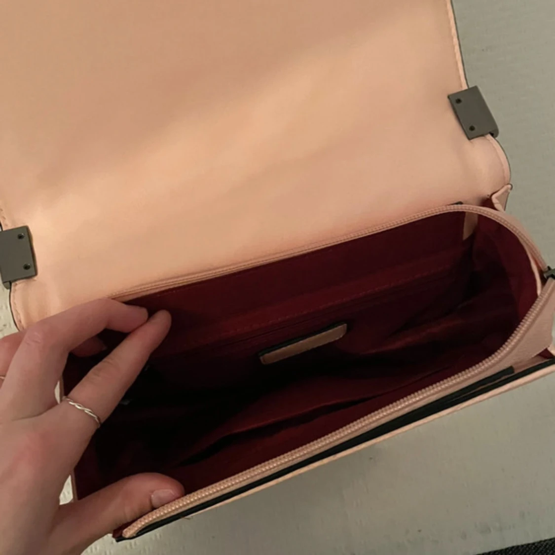 Rosa quiltad axelväska - 90