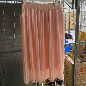 Rosa kjol från NAKD - Rosa kjol från NAKD, storlek S