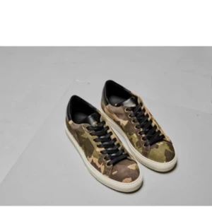 Sandays skor - Hej! Säljer mina schyssta sandays, skorna är i ett bra skick! Hör av er för mer info! 