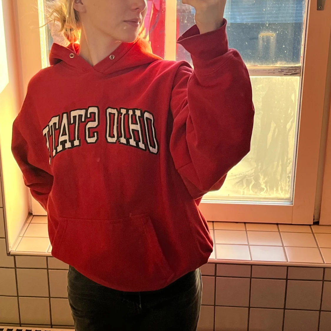 Röd Ohio State hoodie