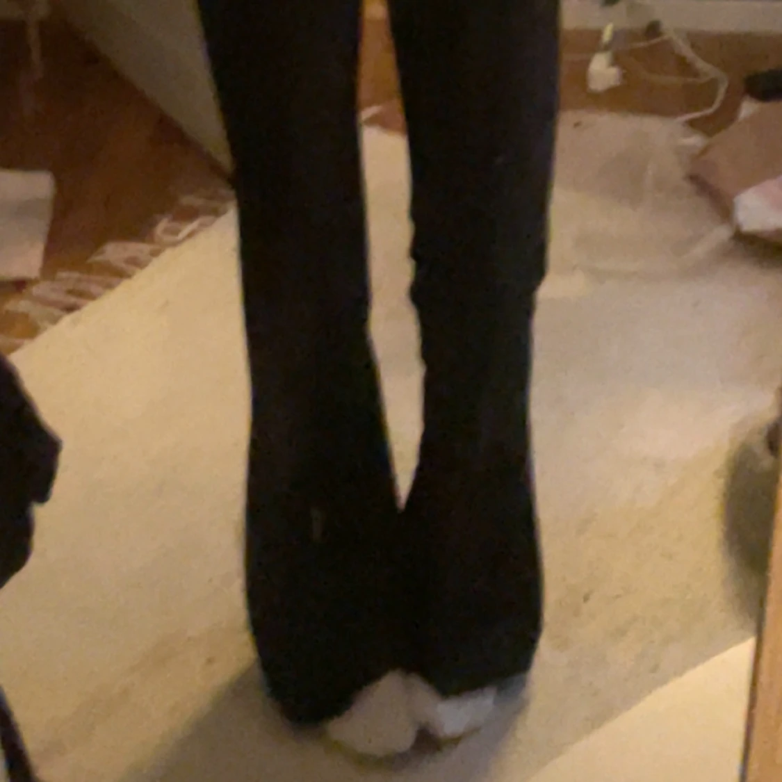 Svarta kostymbyxor!! (Pris kan diskuteras) - 92